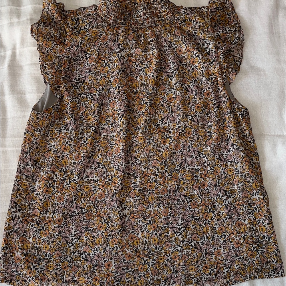 Banana Republic Floral Ruffle Cap Sleeve Turtleneck Sleeveless Lined Blouse